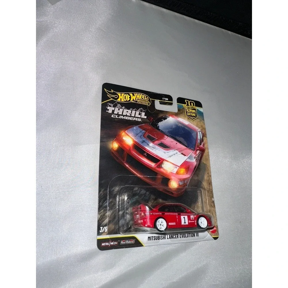 Hot Wheels Premium Thrill Climbers Mitsubishi Lancer Evolution VI Red Evo 6 3/5